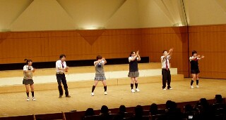 zou_concert_050123_350001.jpg