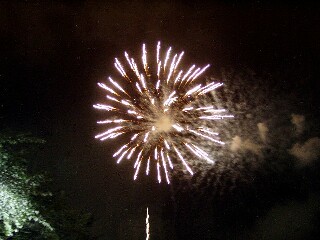 fireworks_2004_090001.jpg